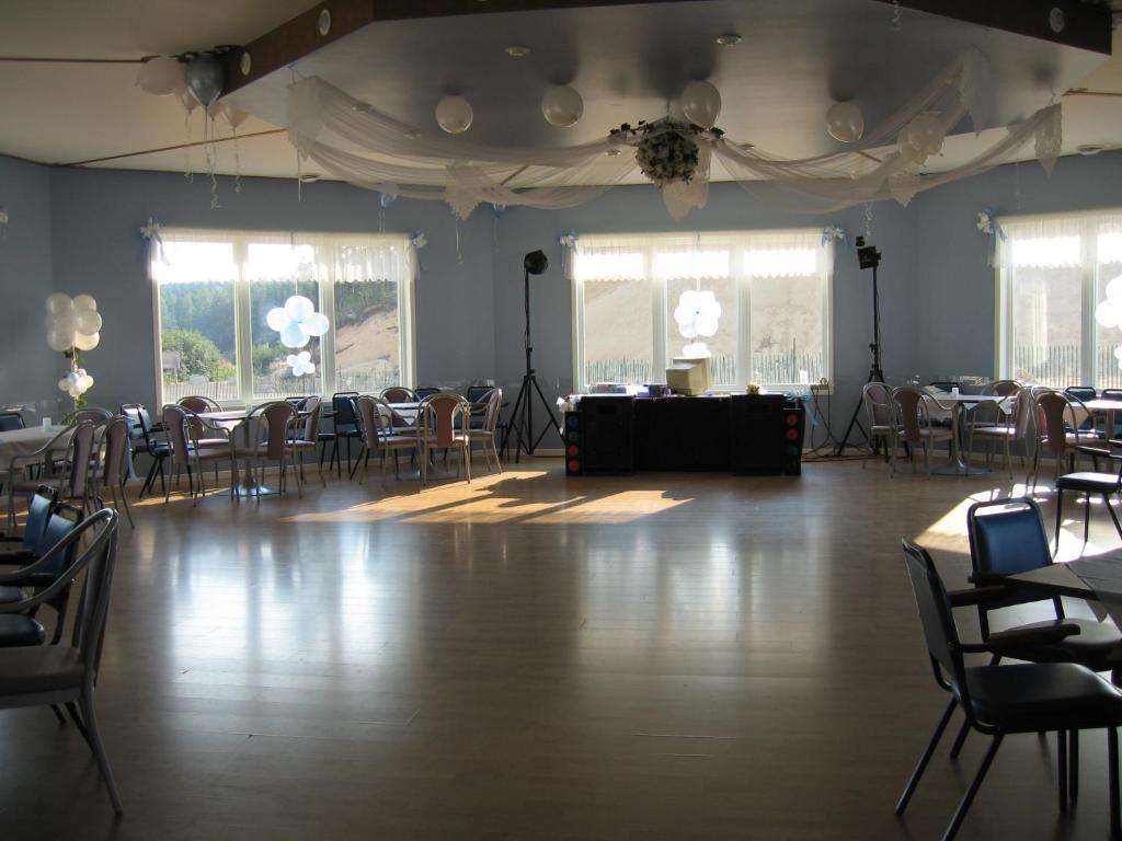 Auberge Le Cabanon Saint-Zénon Extérieur photo